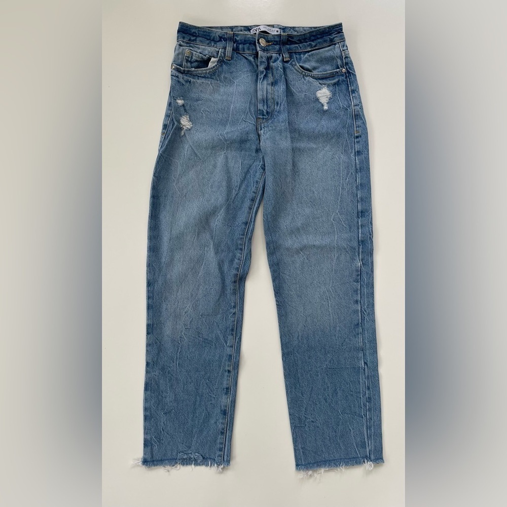 ZARA Women's Distressed High Waist High Rise Straight Leg Cropped Jeans Size 2
